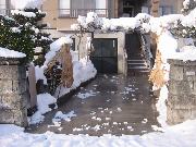 青森市のロードヒーティング融雪状況の画像です。